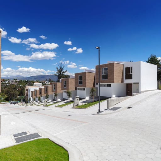 VENTA DEPARTAMENTO EN TUMBACO - CHUROLOMA