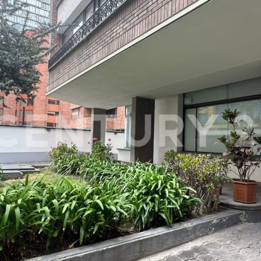 Penthouse en venta - República del Salvador, Quito