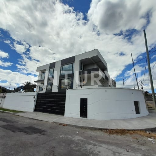 Depto. nuevo 123 m² en sector exclusivo del valle - $109,000