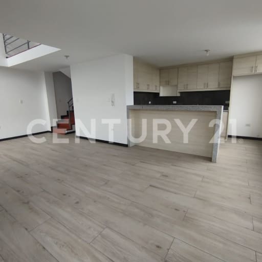 Casa nueva con 3 dormitorios, hidromasaje y terraza