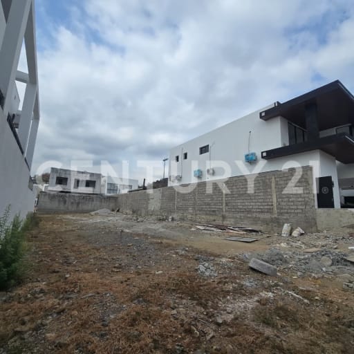 Terreno Lote con piscina en venta en Norte de Daule
