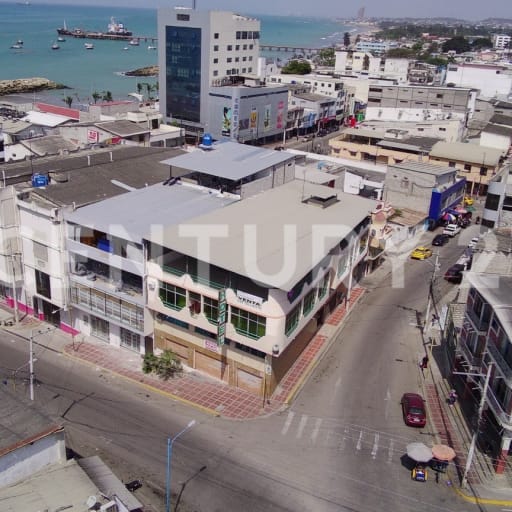 Hotel Esquinero en venta con 32 habitaciones en La Libertad