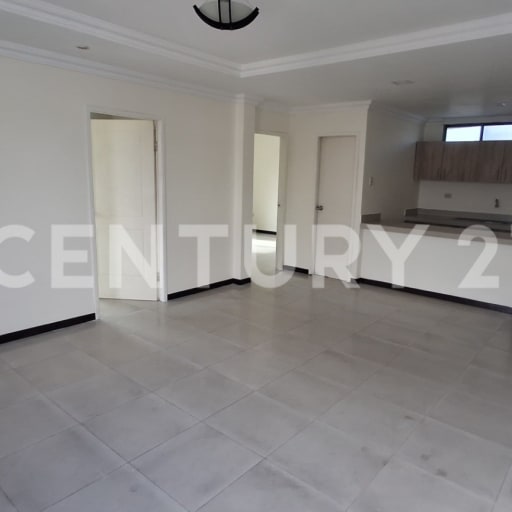 Depto. 2do piso en Simón Bolívar, 2 dorms, USD 340/mes