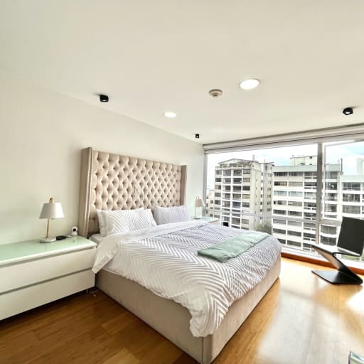 VENDO DEPARTAMENTO 3 DORMITORIOS EN LA GONZALEZ SUAREZ AV