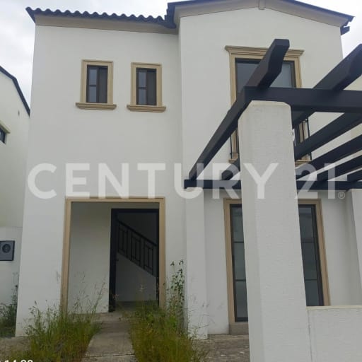 Casa amplia en venta en Norte de Daule