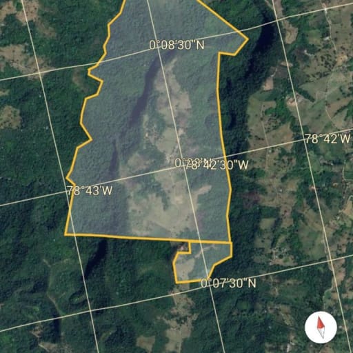 VENTA HACIENDA, NANEGALITO, ECUADOR