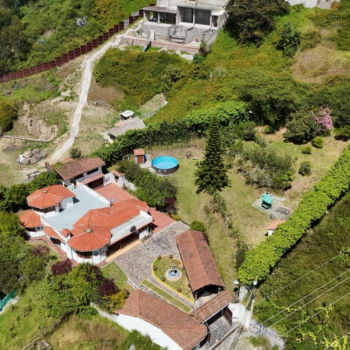 En Venta Terreno con Casa con encanto rústico y vista privilegiada en Tanda