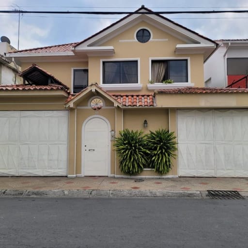 Venta de Propiedad Puerto Azul Via a la costa