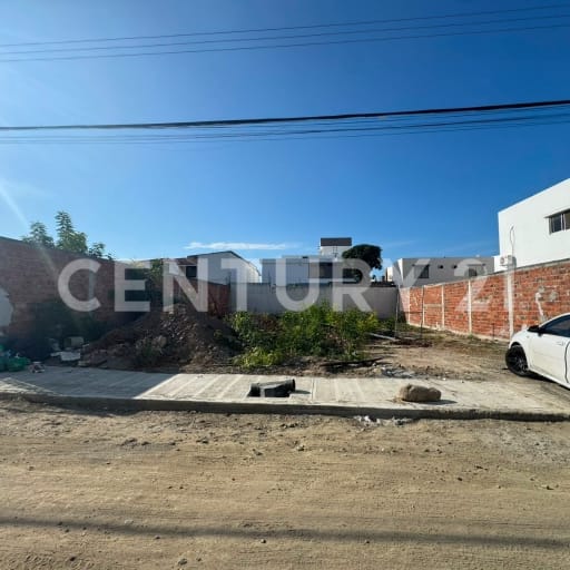 Terreno Lote con piscina en venta en Sur de Manta