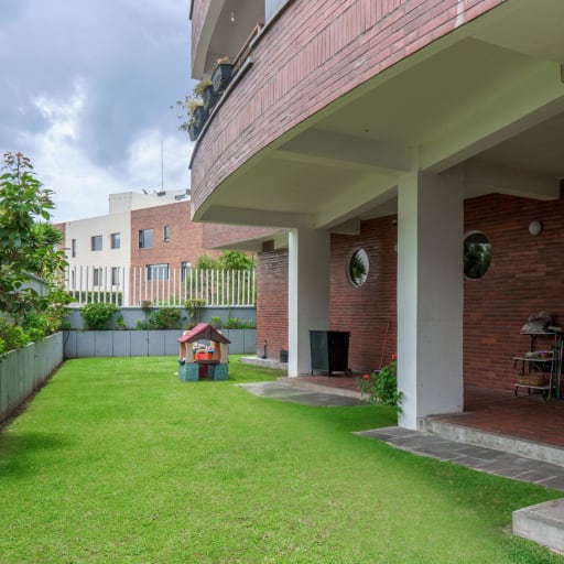 Vendo departamento 4 dormitorios en Quito Tenis 520m2 AH