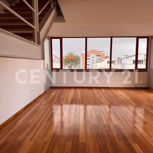 Dúplex 177m² + patio en Quito Tenis - 3 dorm, 2 baños, 2 estacionamientos