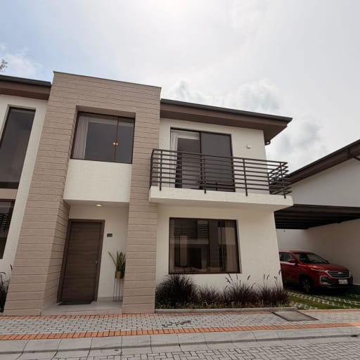 Venta Casas de 3 dormitorios. Sector: Pifo. A 5 min de la Ruta Viva. SC