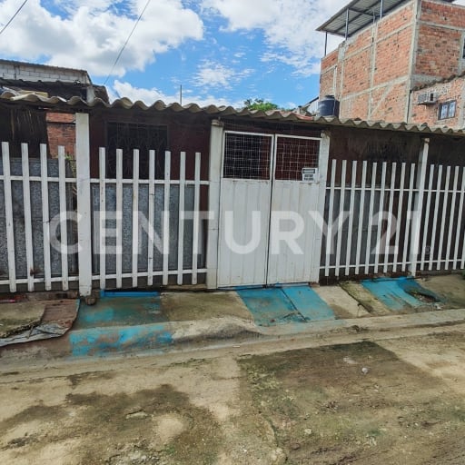 Casa en María Auxiliadora, Manta - 91m² y lista para remodelar