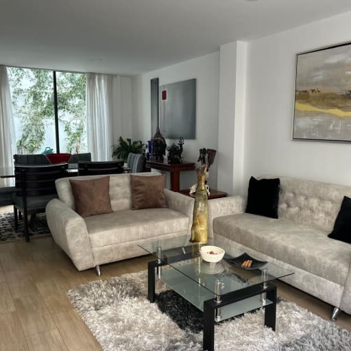 TUMBACO HERMOSAS CASAS POR ESTRENAR NO ADOSADAS