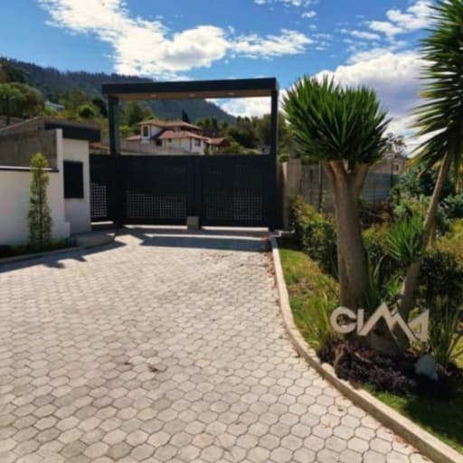 Venta terreno. 405m2, en Cumbayá, San Juan alto, vista espectacular