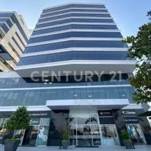 Oficina 44m² en Platinum II con parqueo