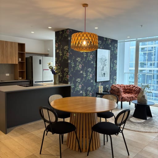 VENTA Departamento 2 dormitorios piso 16 en edificio exclusivo AH