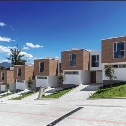 VENTA CASAS EN TUMBACO, 3 DORMITORIOS