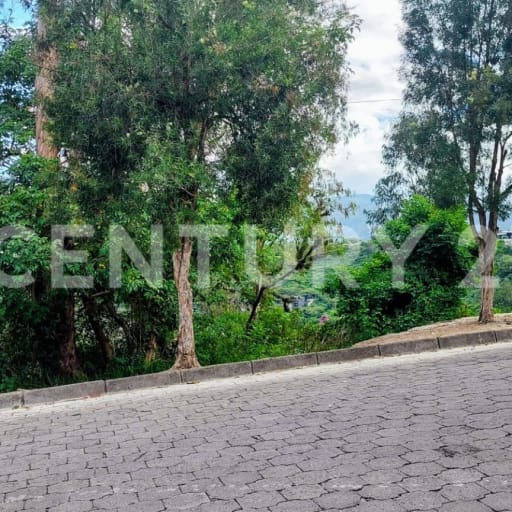 Lote 1218m² en Pillagua | Suelo R1 | Quito