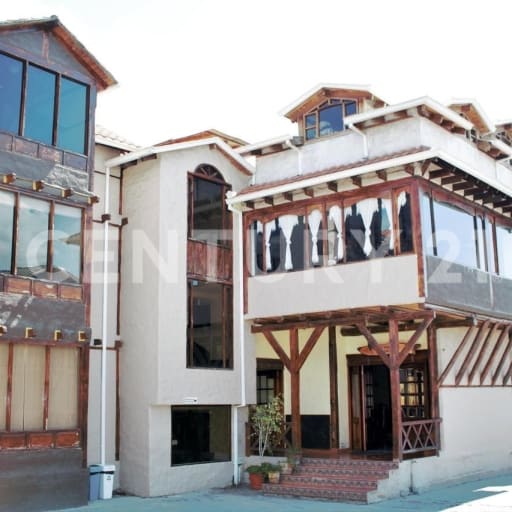 Hostería en venta: ubicación premium, 5103m², cabañas y servicios completos