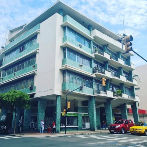 Edificio Rentero en Venta | Centro de Guayaquil | 8.9% ROI | Inversión Inmobiliaria