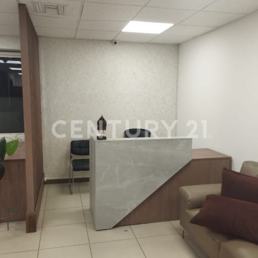 Oficina amoblada de 100 m² en Edificio Emporium, zona premium