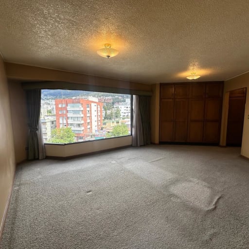 DEPARTAMENTO EN VENTA – 340 m² | Av. Brasil, Quito Tenis (AAG)