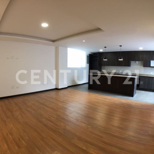 Venta: Depto 2D/2B + patio en La Concepción, 93m² - 136K USD