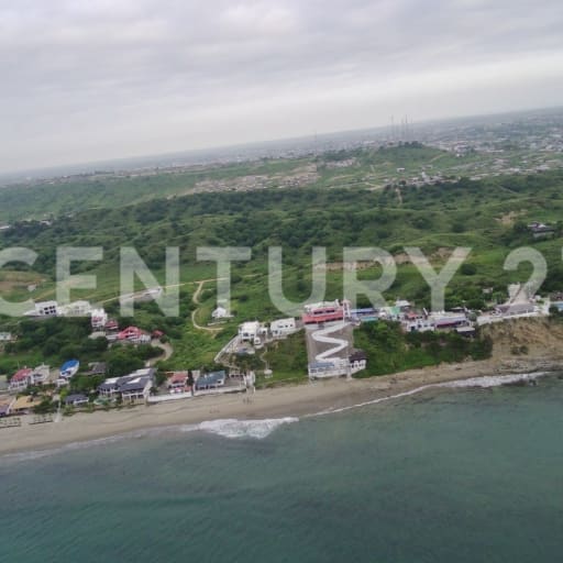 Lote urbano de 1,634m² en Ballenita para proyectos residenciales