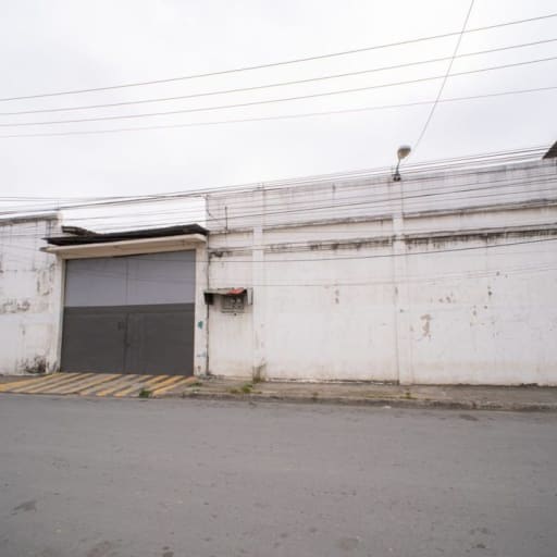 Venta de Taller funcional Via Daule 1400mts