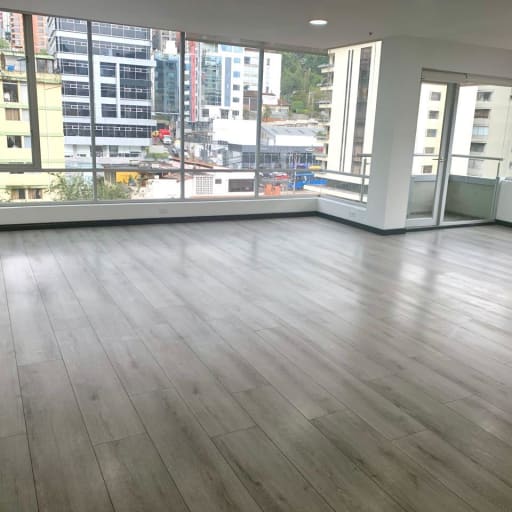 VENTA OFICINA, PISO 5, LA CAROLINA, EDIFICIO CORPORATIVO