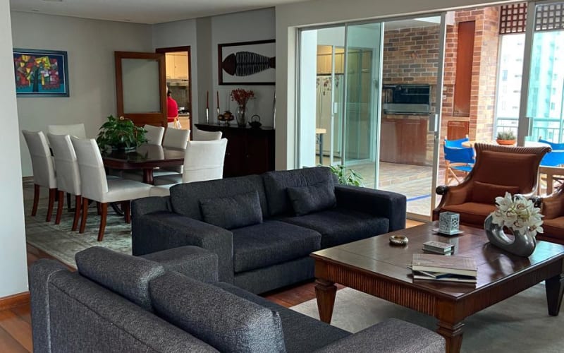 Penthouse Dúplex 307m² en República del Salvador – 3 Dormitorios, Terraza, 4 Parqueaderos
