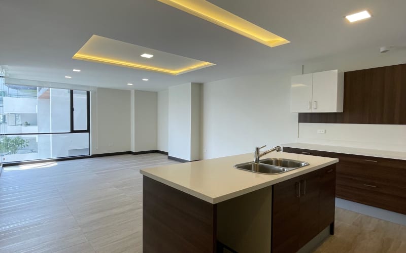 Venta Departamento de tres dormitorios en la González Suárez