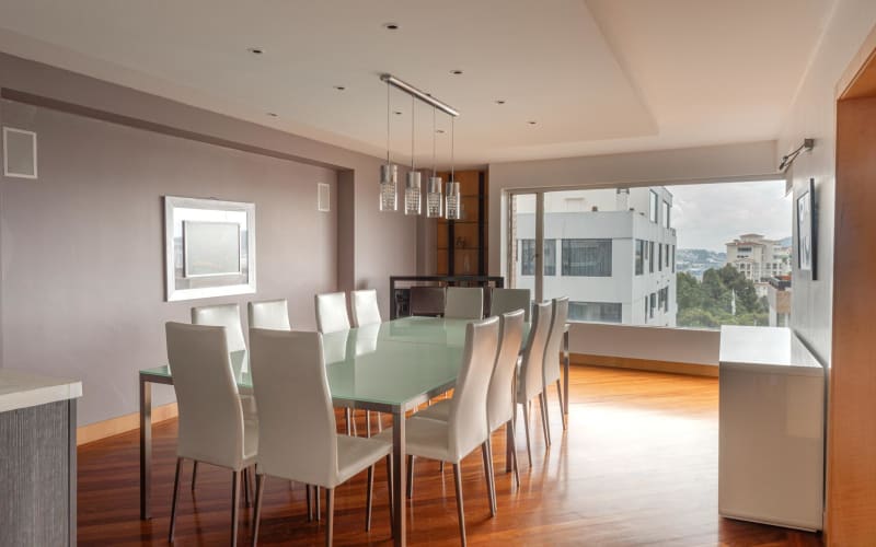 Vendo departamento 4 dormitorios en Quito Tenis 520m2 AH