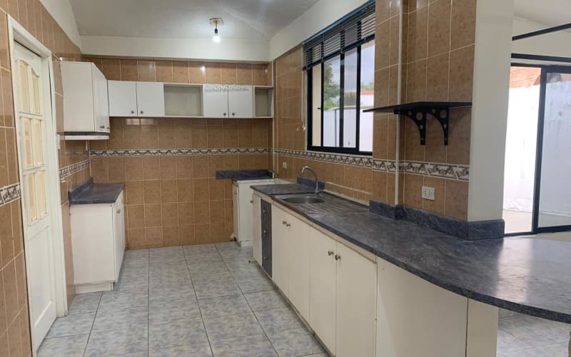 RENTA DEPARTAMENTO, CUMBAYA, 3 DORMITORIOS