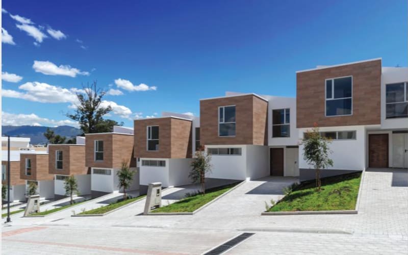 VENTA CASAS EN TUMBACO, 3 DORMITORIOS