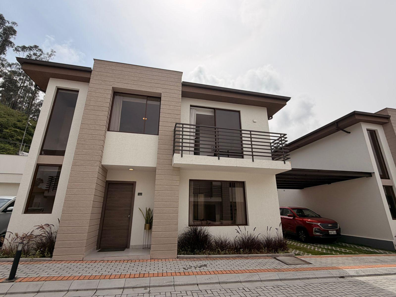 Venta Casas de 3 dormitorios. Sector: Pifo. A 5 min de la Ruta Viva. SC