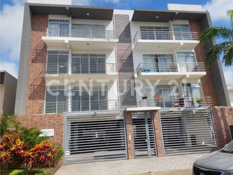 Apartamento en venta en Santa Elena, Guayas